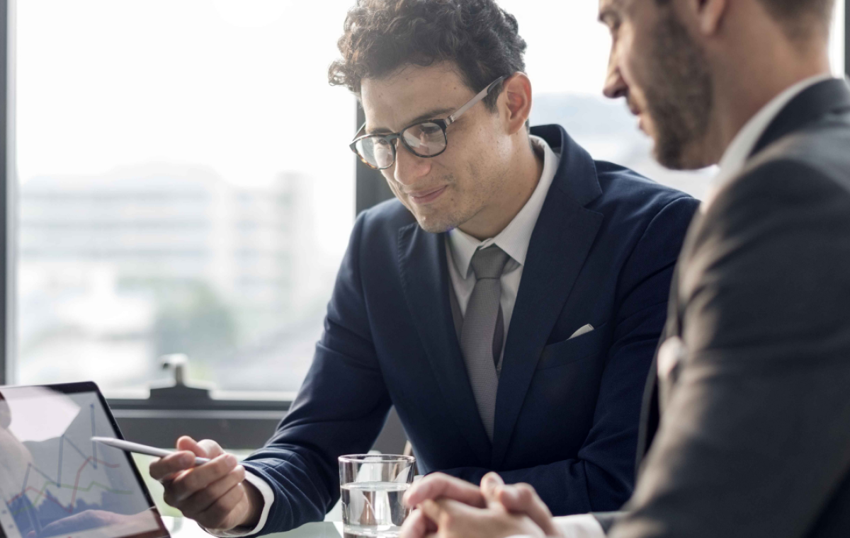 Commercial and Corporate Advisory